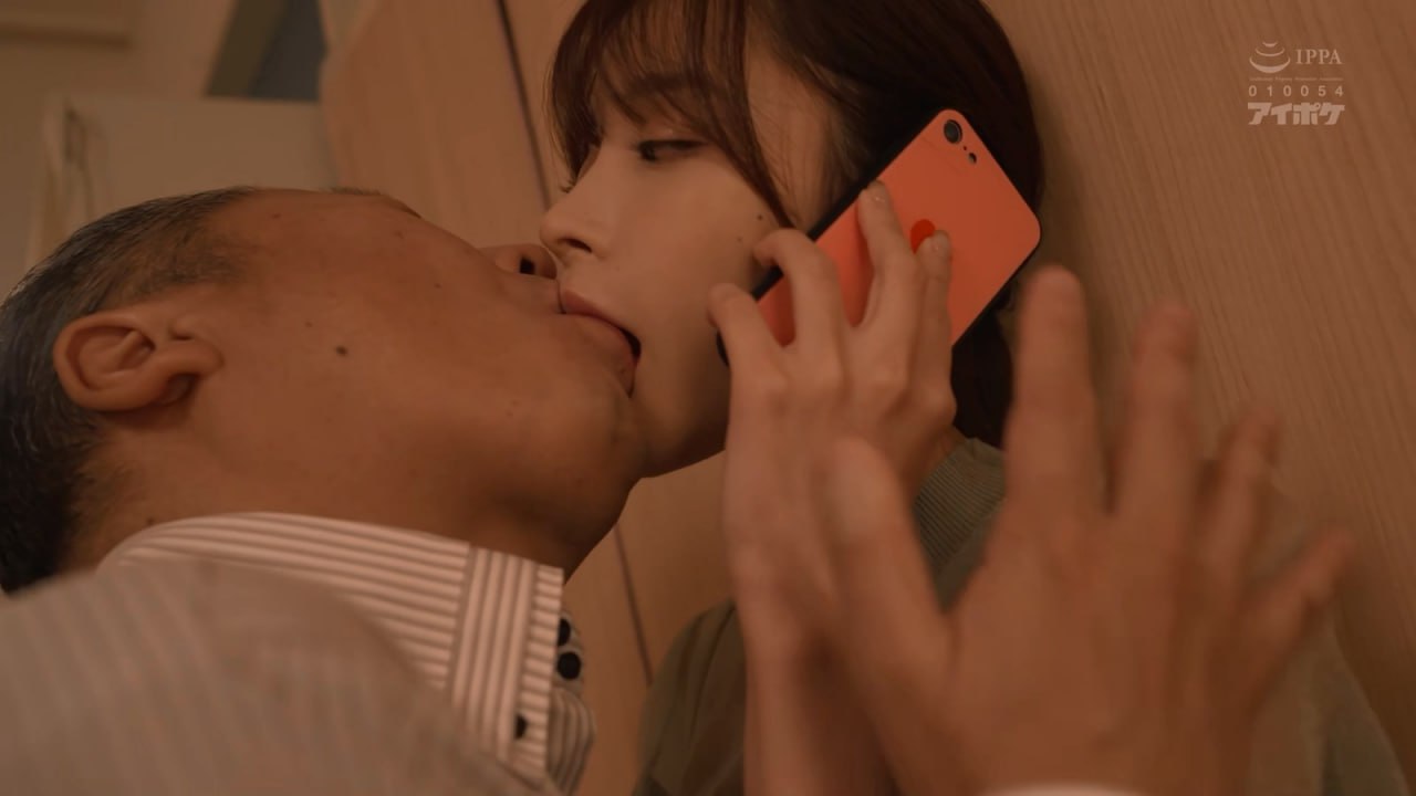 DASS-211 何回だって何十回だって、貴女と抱きしめ合って手を繋いでキスをしたい。